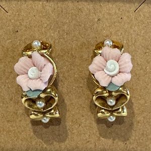 Avon Earrings gold tone half hoops w/ pink ceramic flower, hearts, faux pearls
